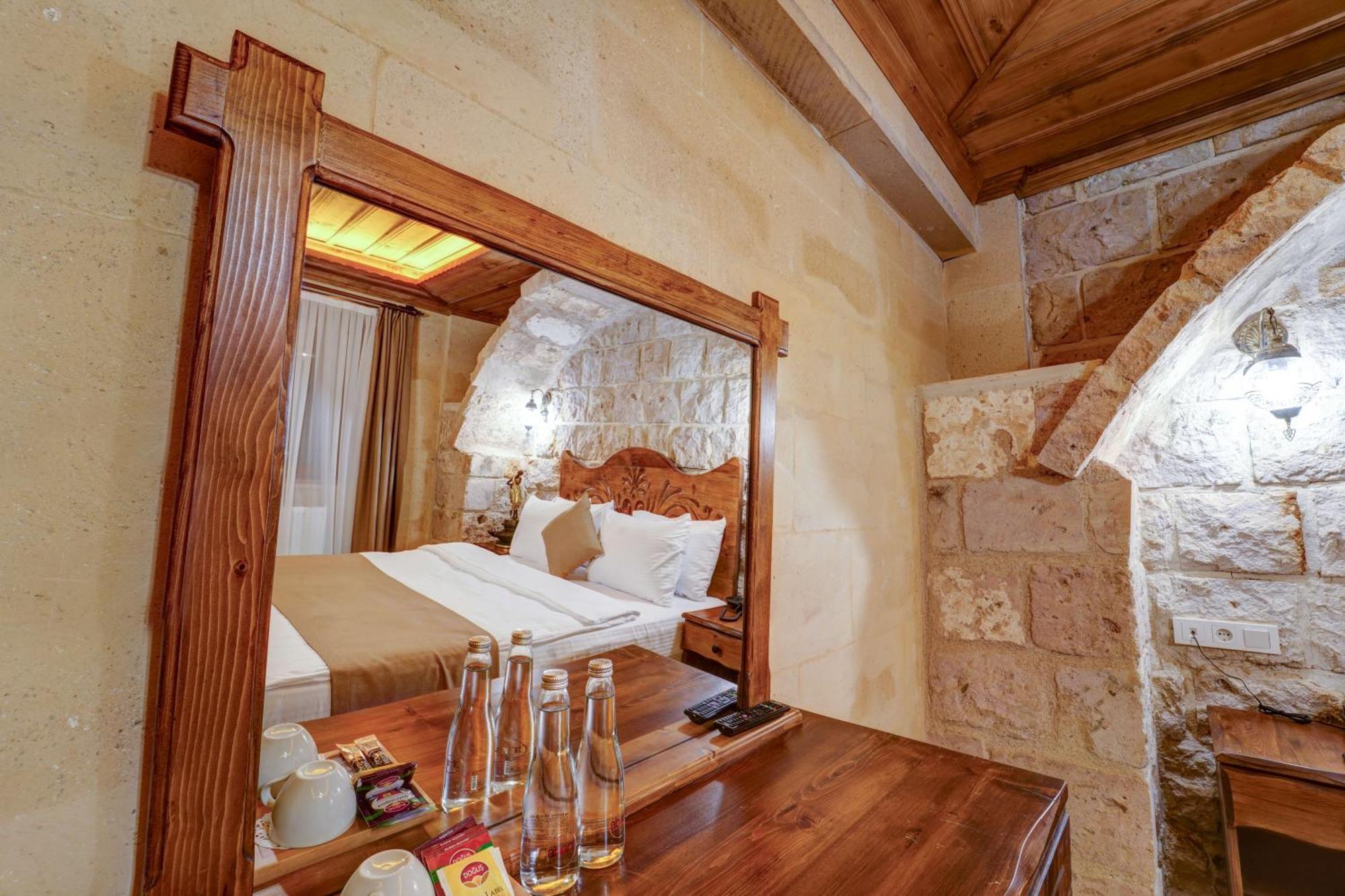 Enjoy Stone Hotel Goreme Bagian luar foto