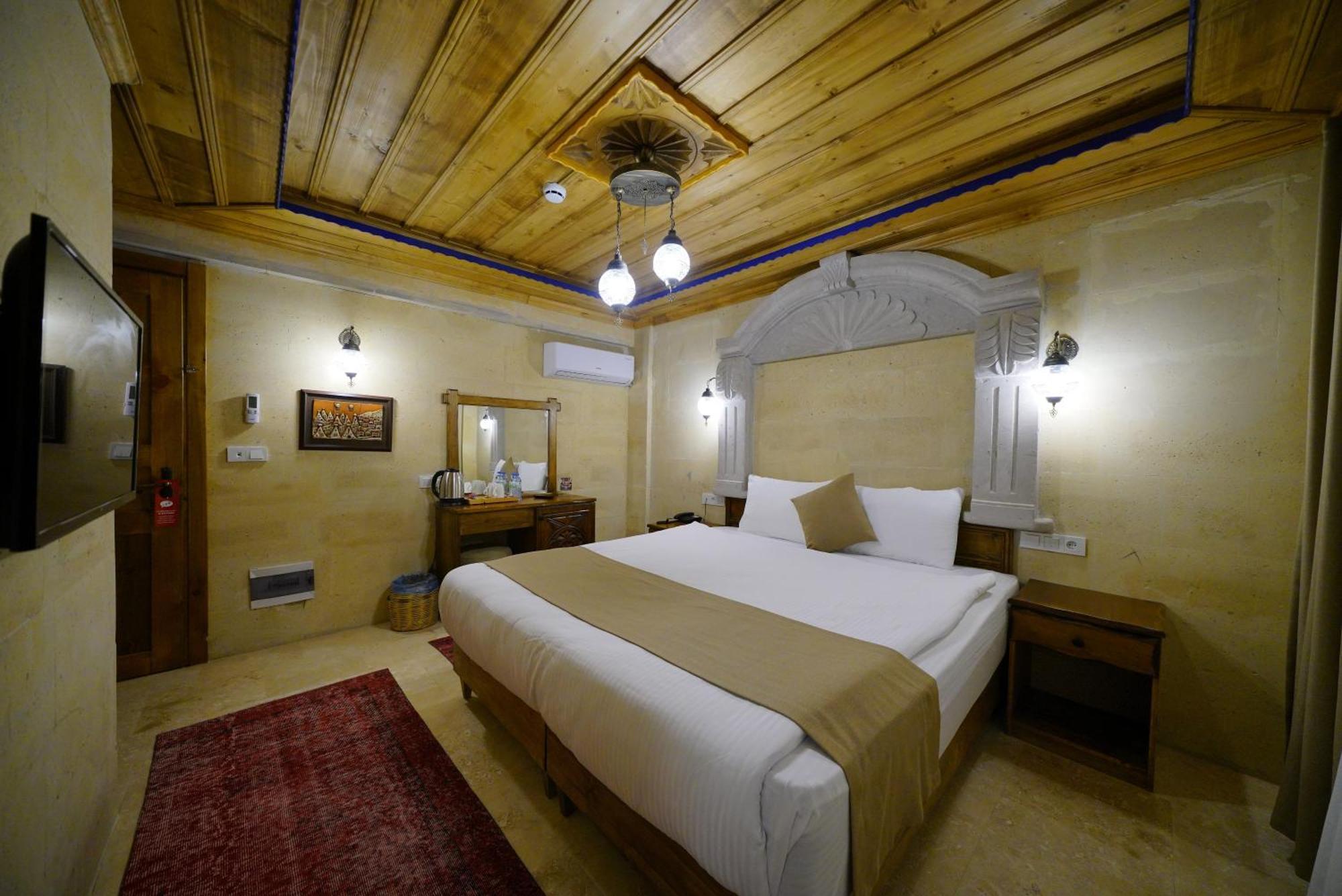 Enjoy Stone Hotel Goreme Bagian luar foto