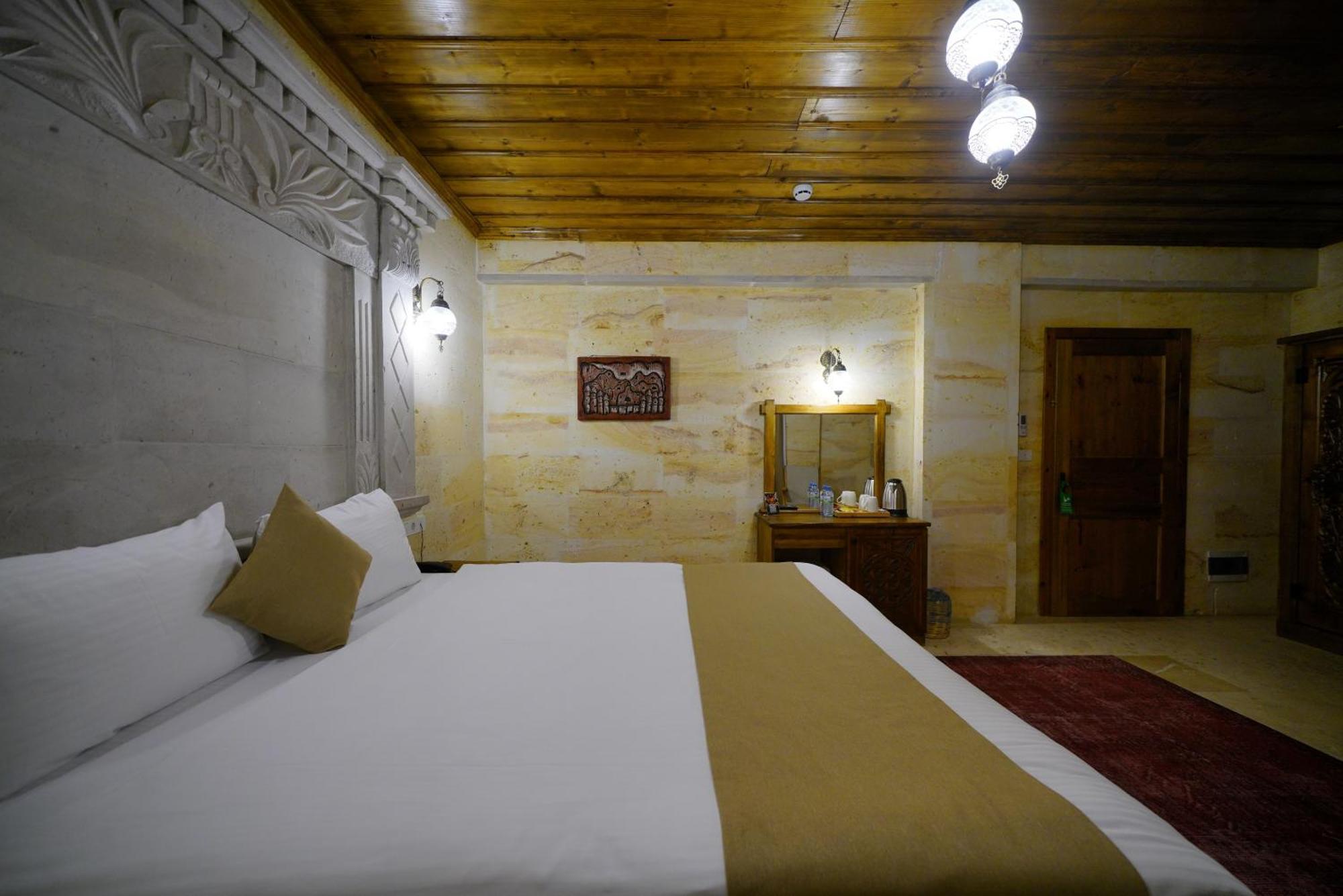 Enjoy Stone Hotel Goreme Bagian luar foto