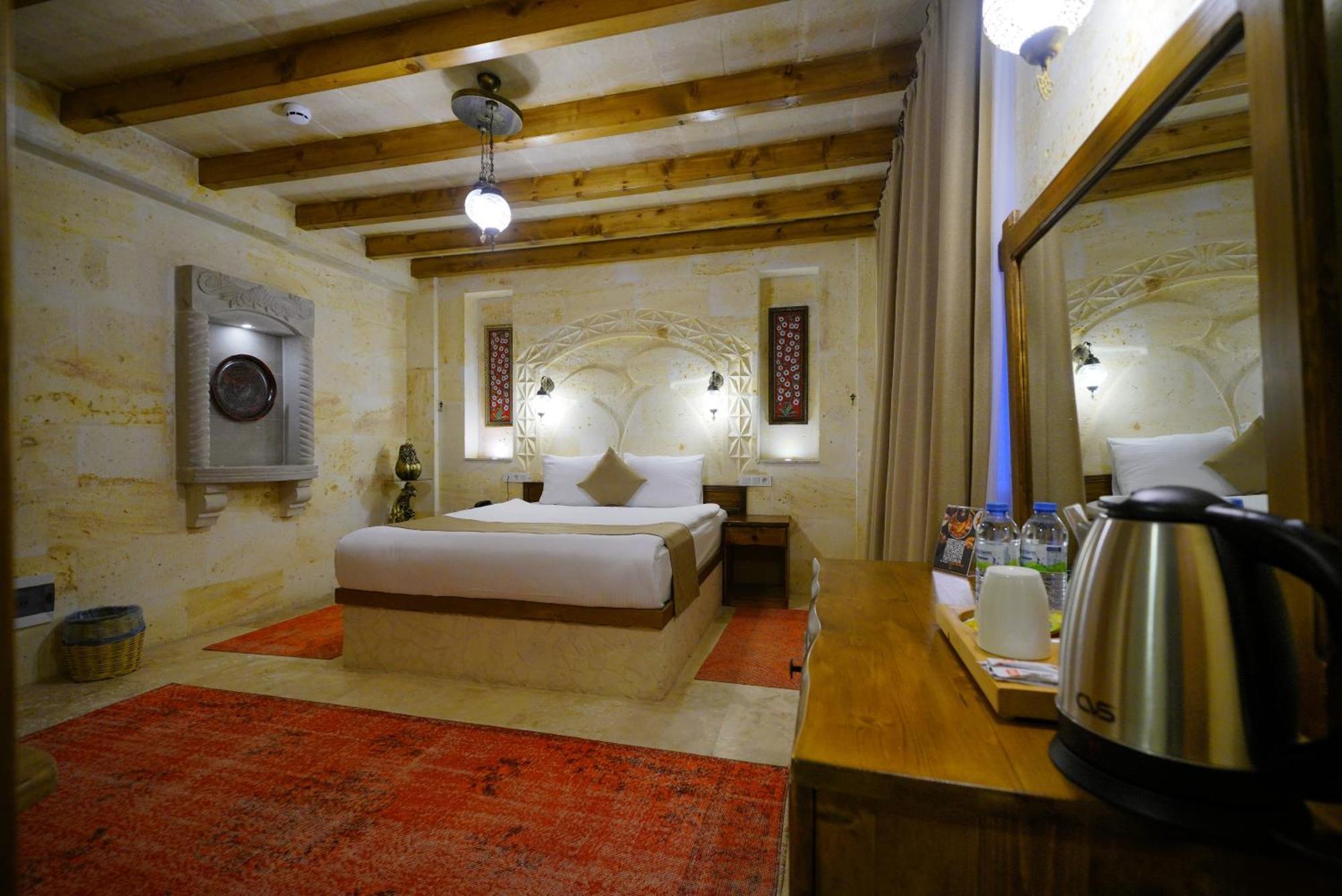 Enjoy Stone Hotel Goreme Bagian luar foto