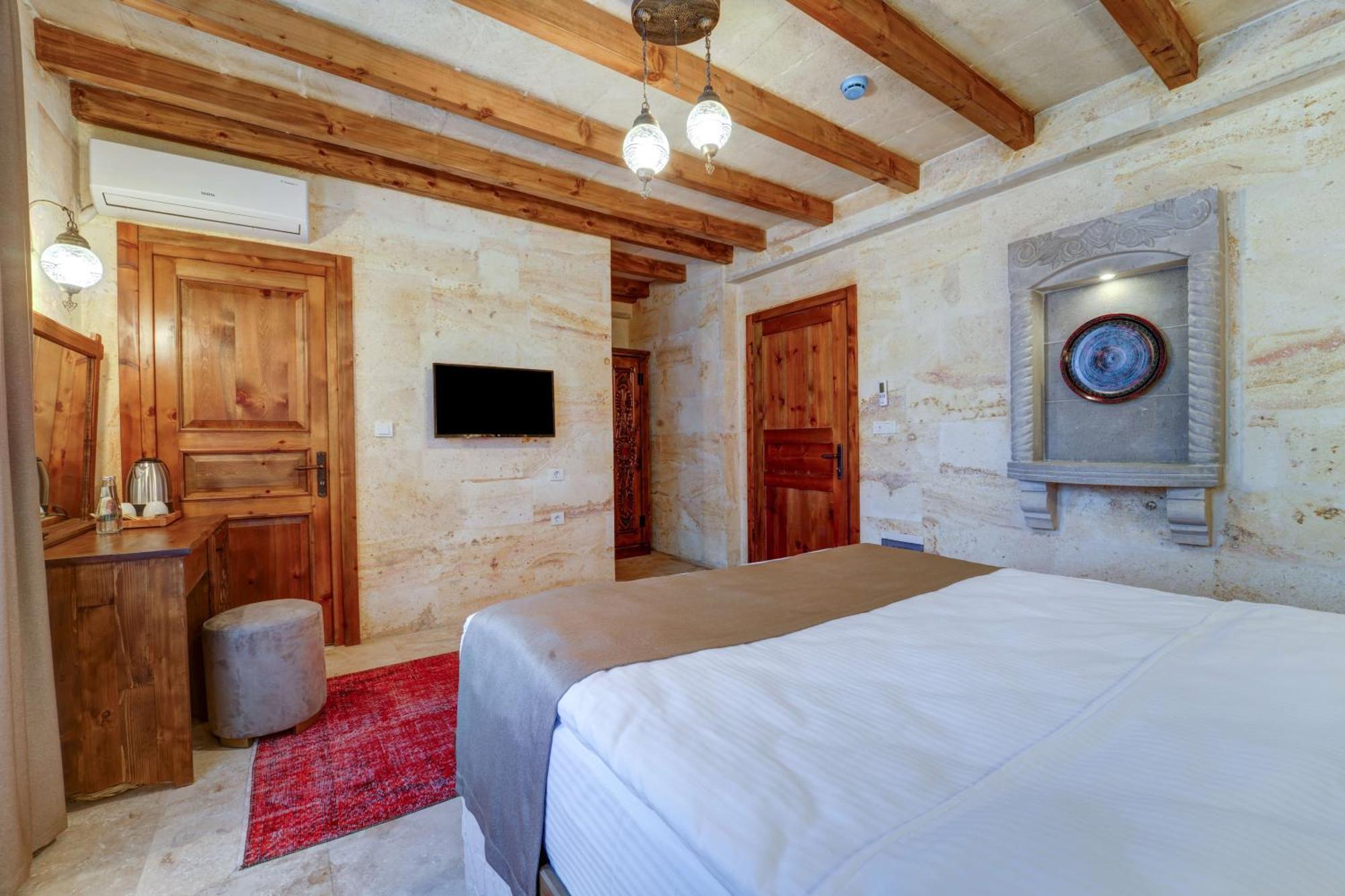 Enjoy Stone Hotel Goreme Bagian luar foto