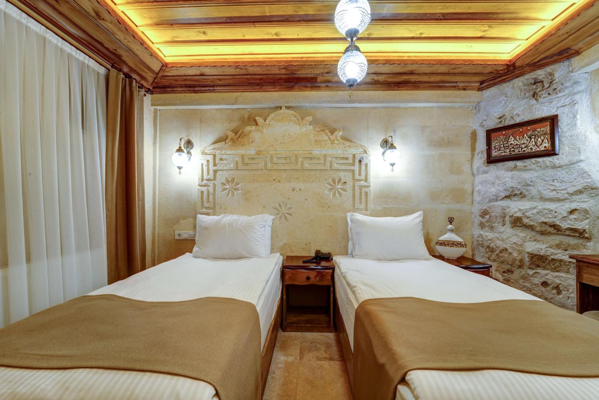 Enjoy Stone Hotel Goreme Bagian luar foto